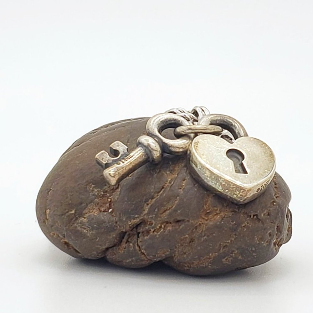 James Avery "My Heart Is Yours" Charm & James Avery Bracelet 925 sterling silver